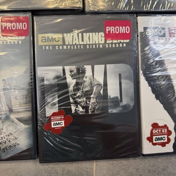 The Walking Dead Complete Series Seasons 1–7 DVD Box Set – New & Sealed - Picture 8 of 13